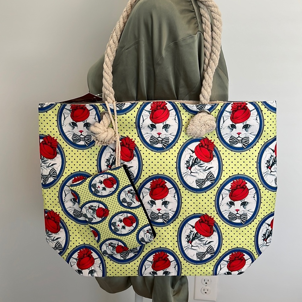 Fancy Cat Printed Tote with Matching Wristlet